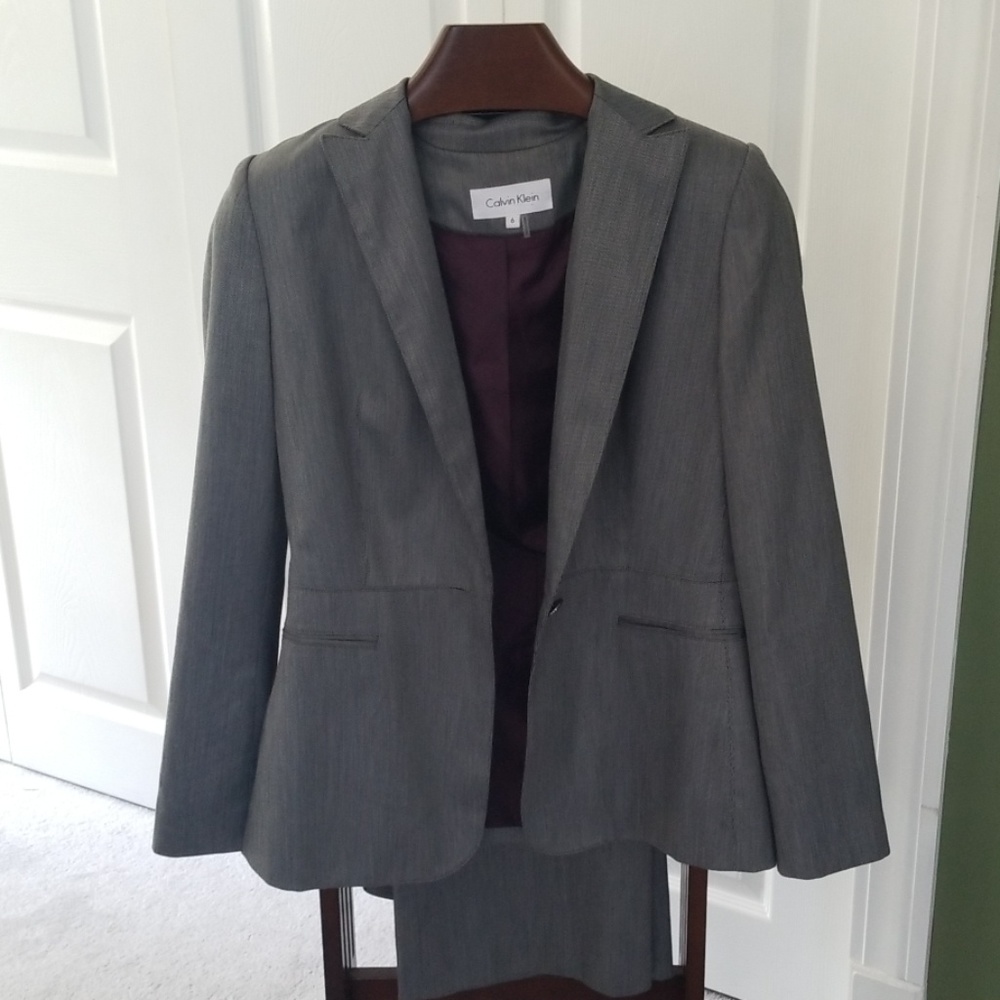 Calvin Klein pants suit